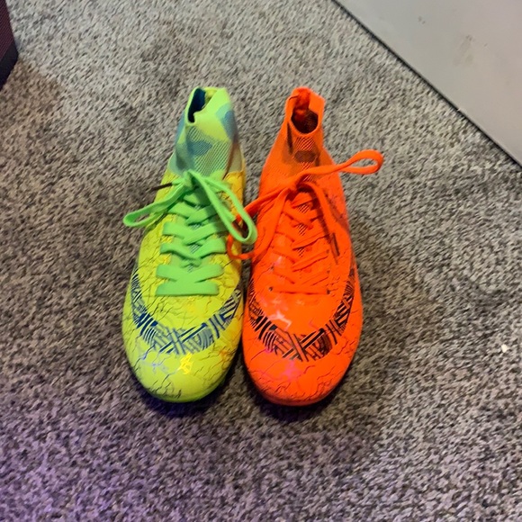 Brand new orange and green neon cleats. Awesome! - Picture 3 of 3